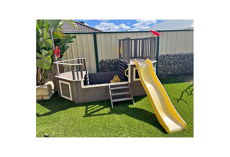 Детска Дървена Катерушка Пиратски Кораб с Пързалка и Пясъчник GINGER HOME – За Двор и Градина, 310×320×180 см